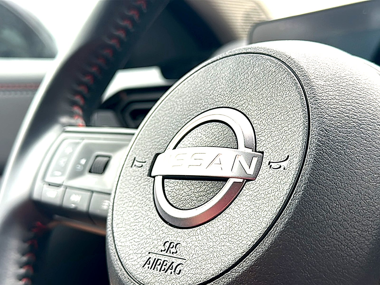 2025 Nissan Kicks SR FWD