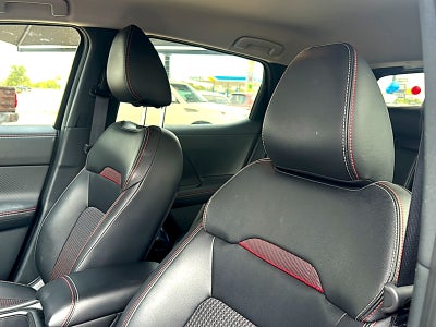 2025 Nissan Kicks SR FWD