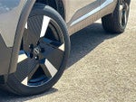 2025 Nissan Kicks SR FWD