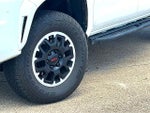2025 Toyota Tacoma 2WD 2WD SR Double Cab 5' Bed AT (GS)