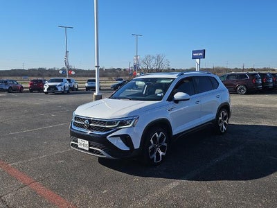 2023 Volkswagen Taos SEL 4MOTION *Ltd Avail*