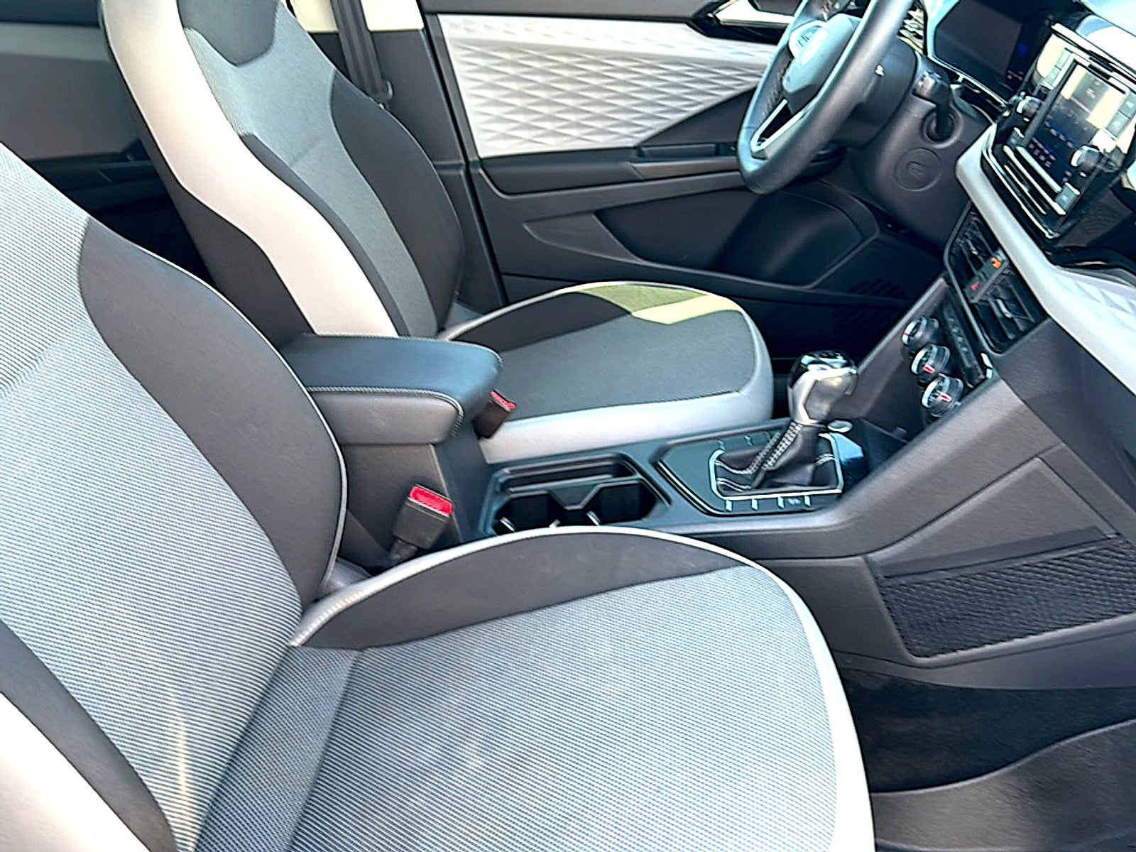 2023 Volkswagen Taos 1.5T S