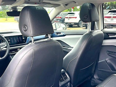 2023 Volkswagen Taos SE FWD