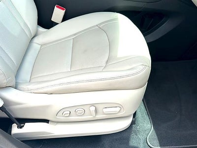 2022 Buick Enclave Premium FWD