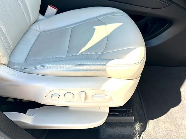 2022 Buick Enclave Premium FWD