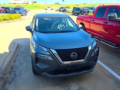 2021 Nissan Rogue FWD SV