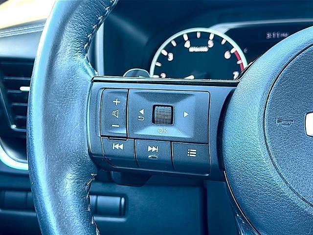 2021 Nissan Rogue FWD SV