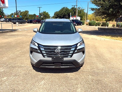 2025 Nissan Rogue SV FWD