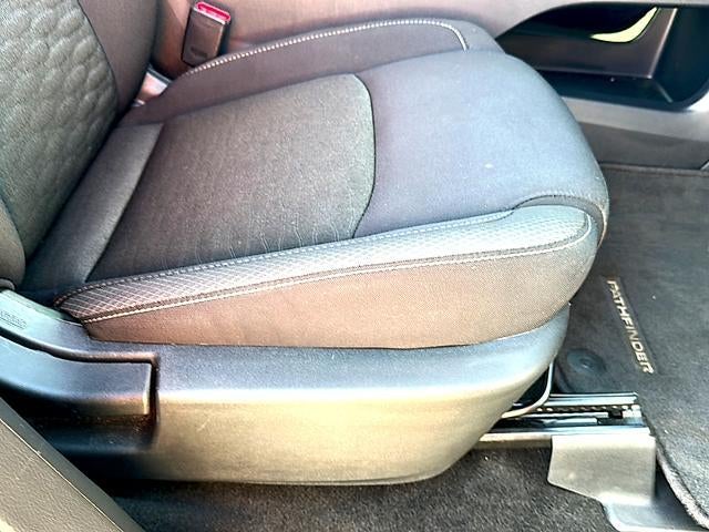 2024 Nissan Pathfinder SV 2WD