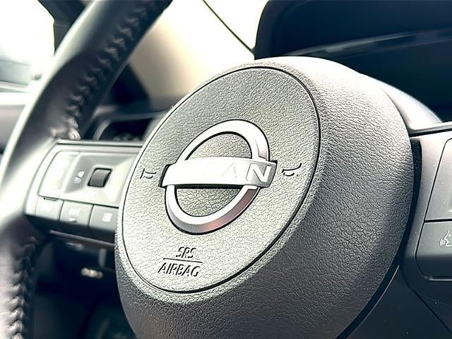 2025 Nissan Pathfinder SV 2WD