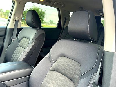 2025 Nissan Pathfinder SV 2WD