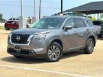 2025 Nissan Pathfinder SV 2WD