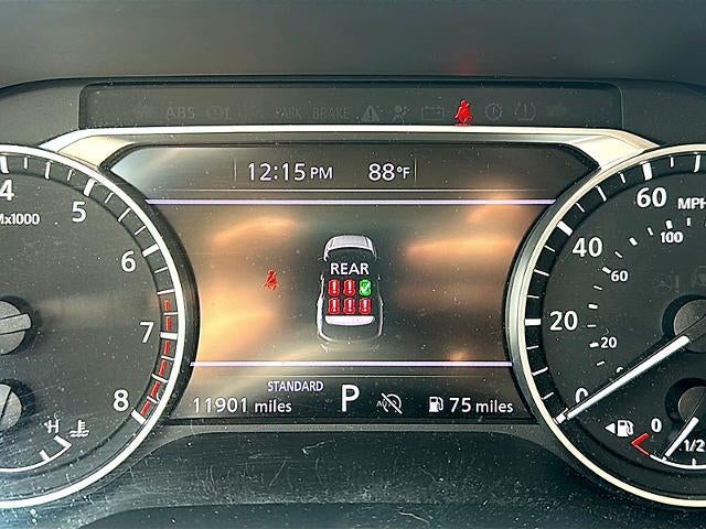 2025 Nissan Pathfinder SV 2WD