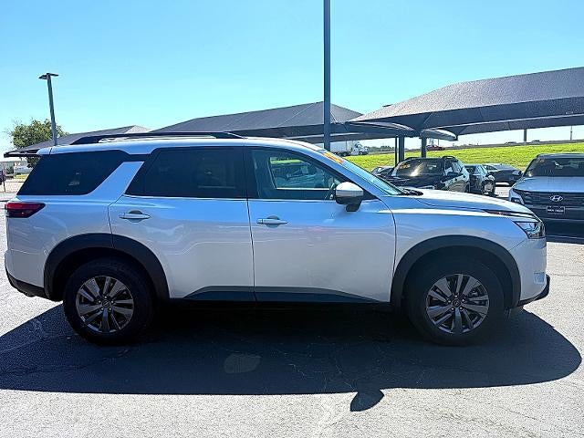 2024 Nissan Pathfinder SV 2WD