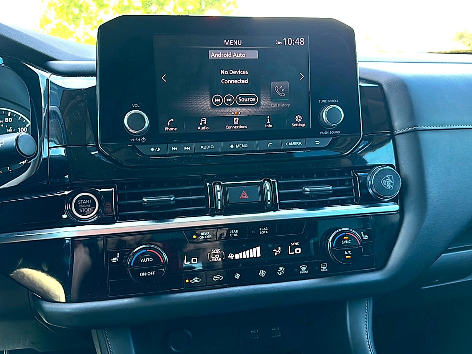 2022 Nissan Pathfinder SV 2WD