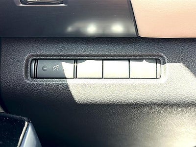 2025 Nissan Pathfinder SL 2WD