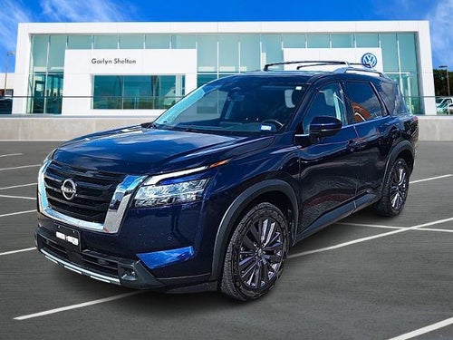 2023 Nissan Pathfinder SL 4WD