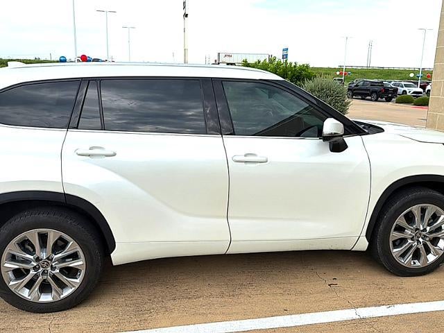 2021 Toyota Highlander Limited FWD (GS)