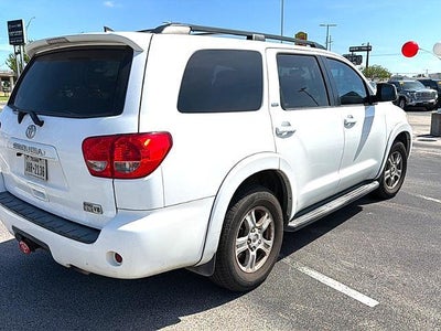 2013 Toyota Sequoia RWD 5.7L SR5 (Natl)