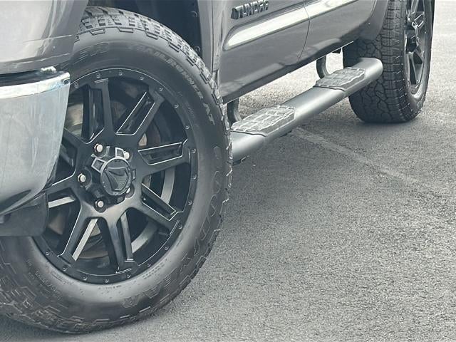 2020 Toyota Tundra 2WD 2WD SR5 CrewMax 5.5' Bed 5.7L (SE)