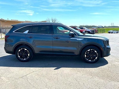 2024 Kia Sorento S FWD