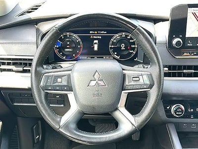 2023 Mitsubishi Outlander SEL FWD