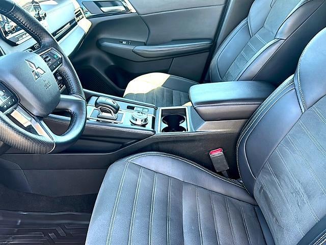 2024 Mitsubishi Outlander SE FWD