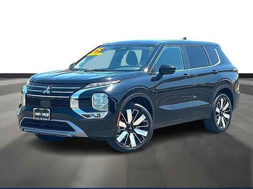 2025 Mitsubishi Outlander SE FWD