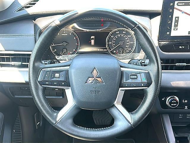 2025 Mitsubishi Outlander SE FWD