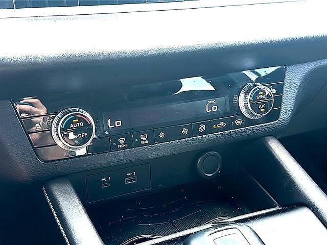 2023 Mitsubishi Outlander SE S-AWC