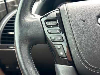 2023 Nissan Armada Platinum 2WD