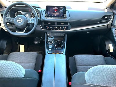 2023 Nissan Rogue FWD SV *Ltd Avail*