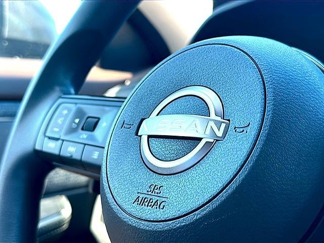 2023 Nissan Rogue FWD SV *Ltd Avail*