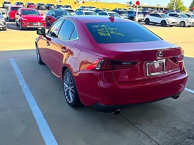 2016 Lexus IS 200t 4dr Sdn