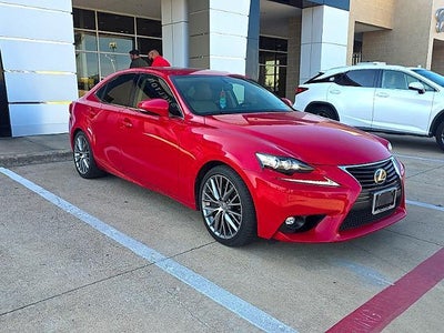 2016 Lexus IS 200t 4dr Sdn