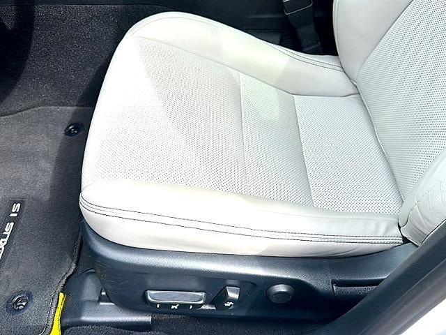 2015 Lexus IS 350 4dr Sdn RWD