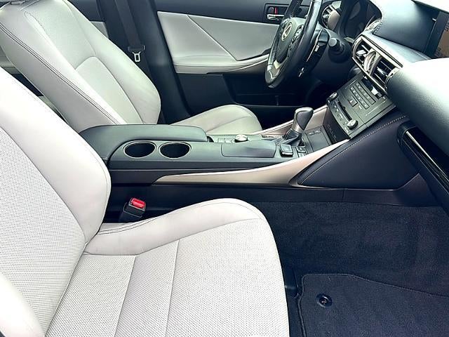 2015 Lexus IS 350 4dr Sdn RWD