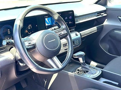 2025 Hyundai KONA SEL FWD