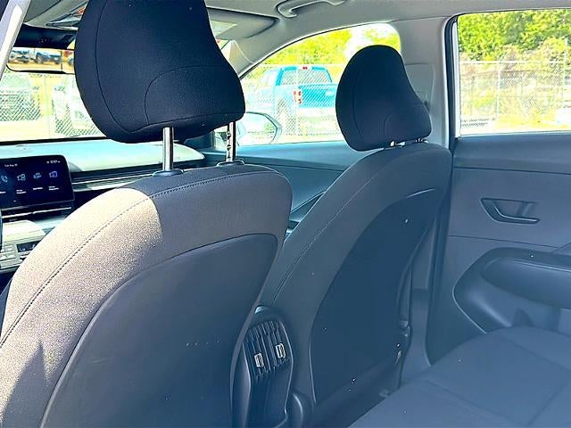 2025 Hyundai KONA SEL FWD