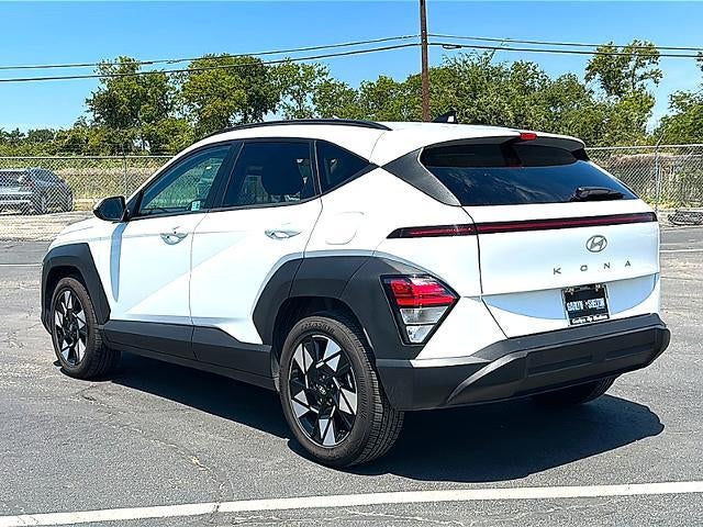 2025 Hyundai KONA SEL FWD