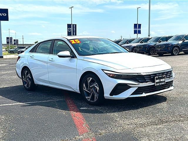 2025 Hyundai ELANTRA SEL Convenience IVT