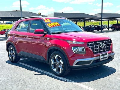 2025 Hyundai VENUE SEL IVT