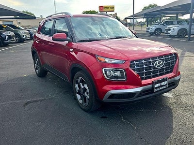 2025 Hyundai VENUE SEL IVT