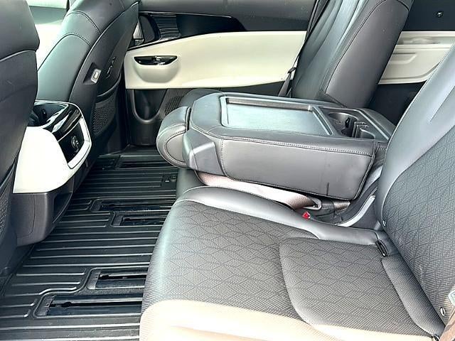 2023 Kia Carnival EX FWD
