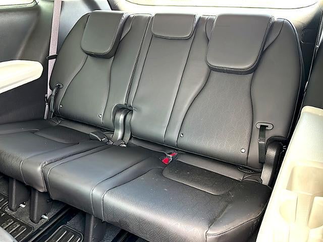 2023 Kia Carnival EX FWD