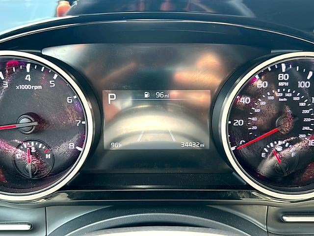 2023 Kia Carnival EX FWD