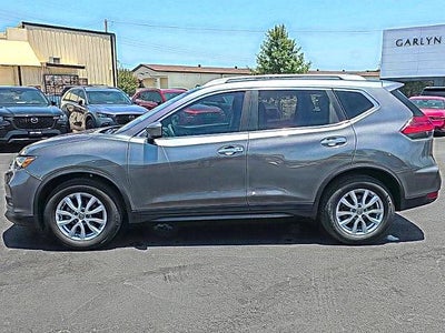 2017 Nissan Rogue FWD SV