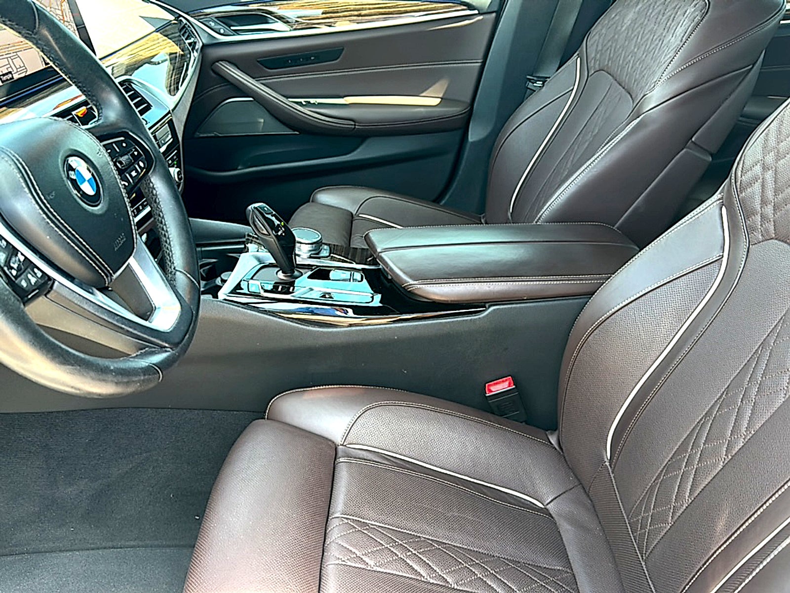 2021 BMW 540i Sedan