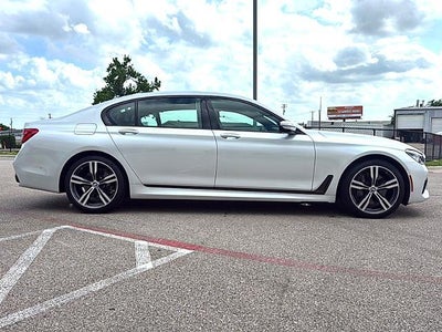 2019 BMW 750i Sedan
