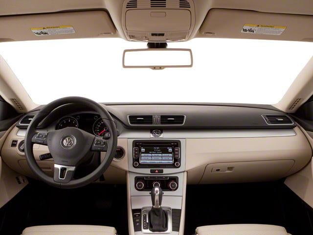 2010 Volkswagen CC 4dr DSG Sport PZEV